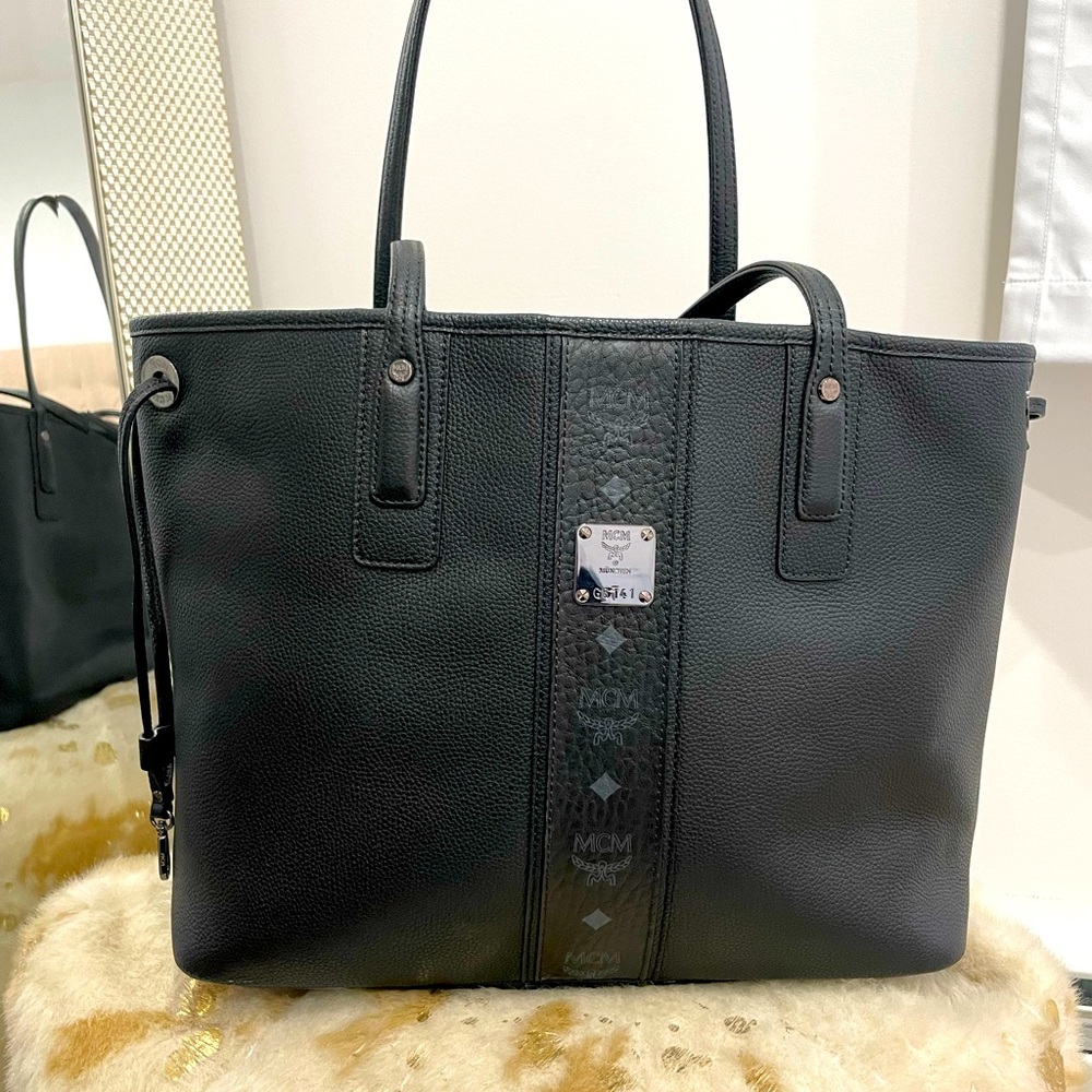 Excellent condition-  MCM Liz Reversible Medium Tote